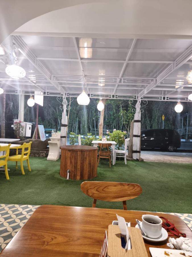 Attara Inn スンギギ エクステリア 写真