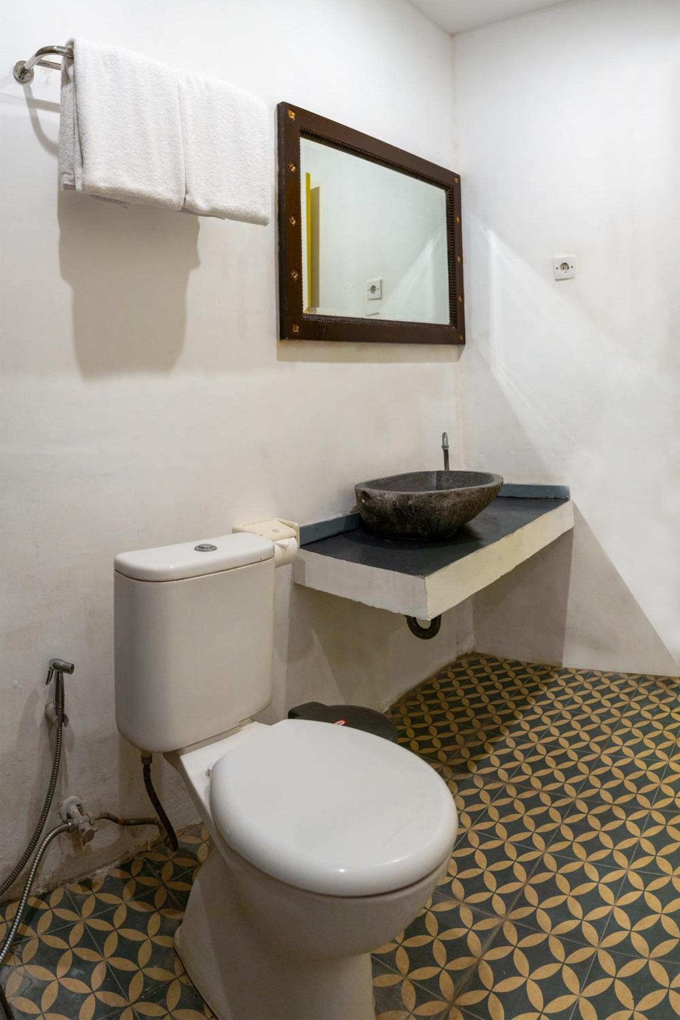 Attara Inn スンギギ エクステリア 写真