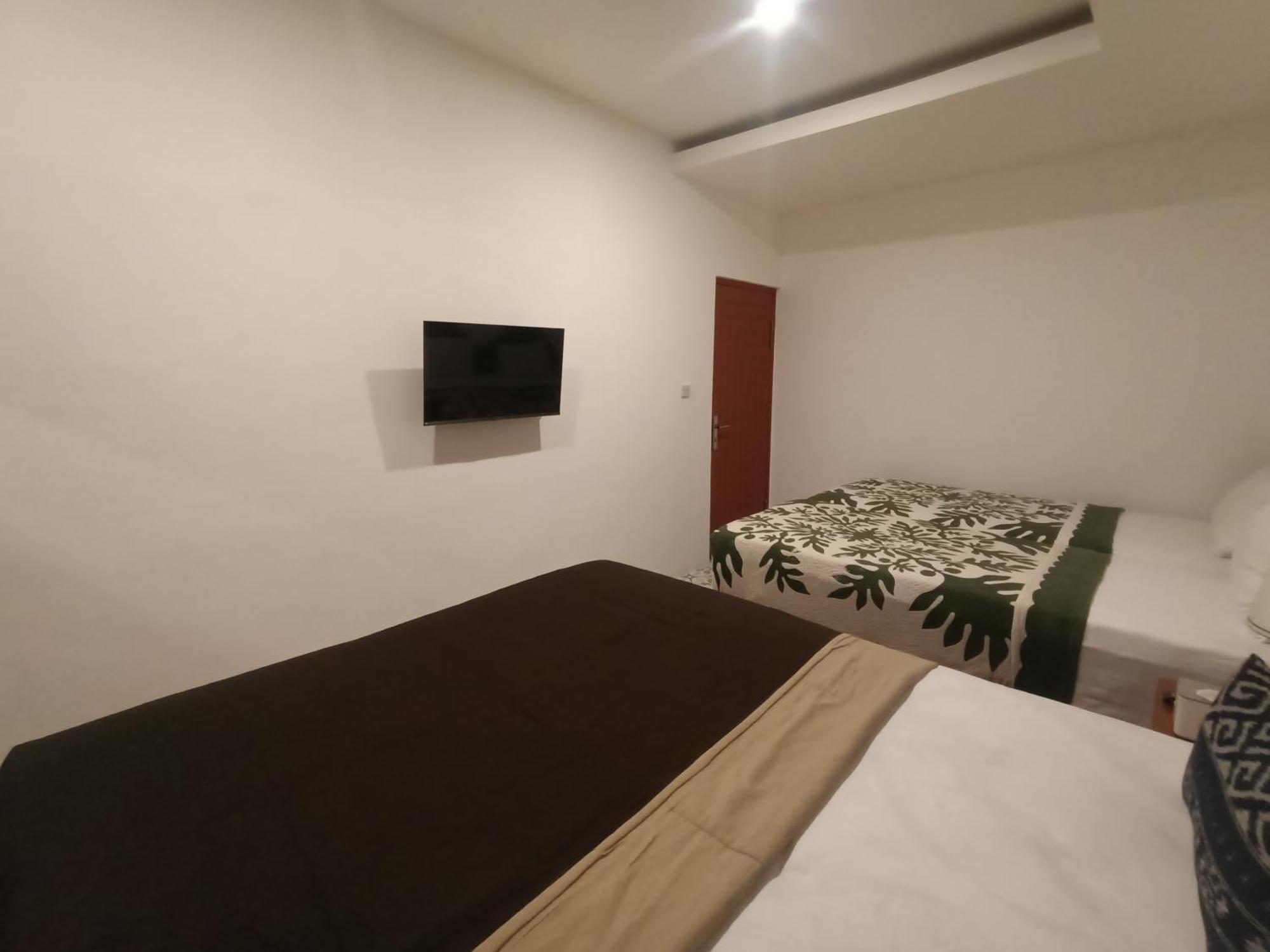 Attara Inn スンギギ エクステリア 写真